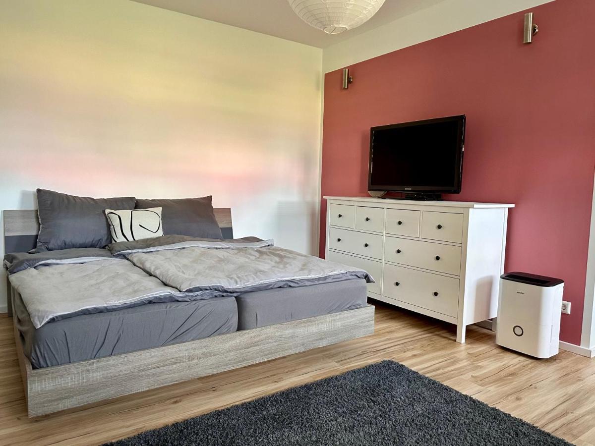 Ferienwohnung Storchennest Eisfeld Екстериор снимка